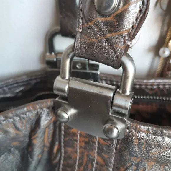 B. Makowsky  Leather Shoulder Bag‎ - Picture 7 of 10